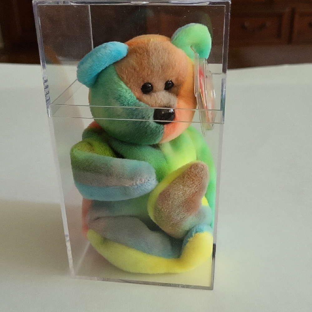 Multicolor Plush PEACE Beanie  Bear Toy. Incased In Plastic. Never Played With.